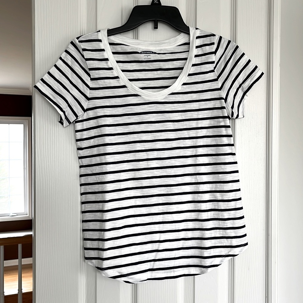 Old Navy Striped Tee